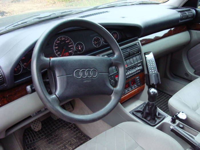   Audi 100 C4. | : yandex.ru.