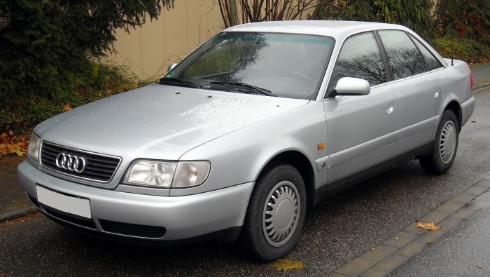 Audi 100  6    C4  1990  1997 . | : commons.wikimedia.org.