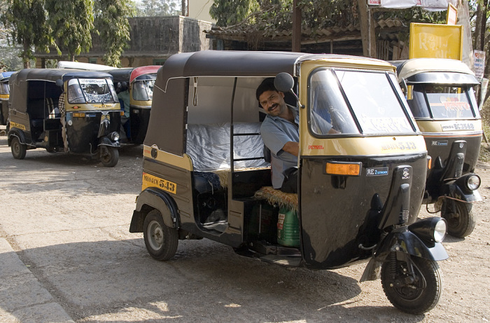 Моторикша в Индии. | Фото: thecityfix.com.