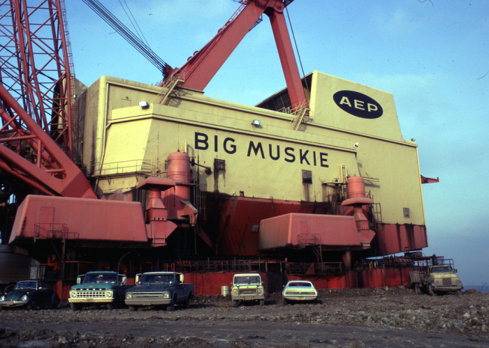 Big Muskie - американский экскаватор весом 13 000 тонн. Фото: flickr.com.