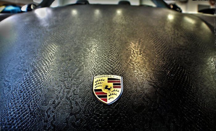   ,    Porsche,     . | : plenka-na-avto.ru.