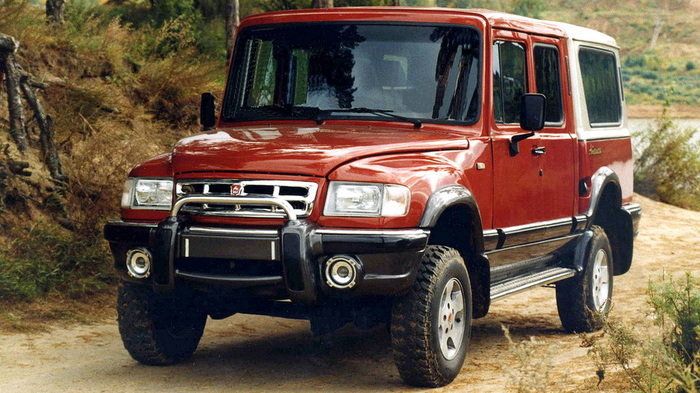 Пикап ГАЗ-230812 «Атаман» с четырехместной кабиной.