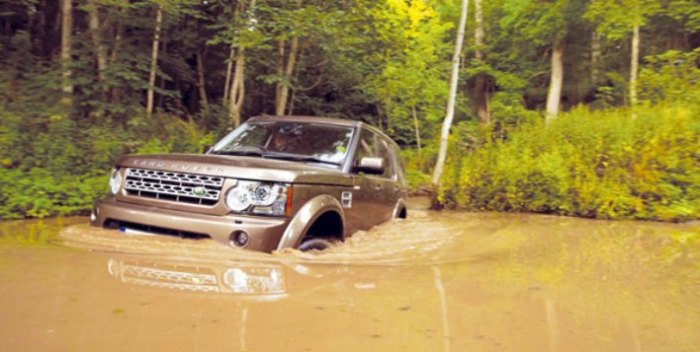 Если надо Land Rover LR4 и проплывет.