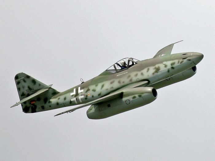 Немецкий Me.262 стал первым серийным.