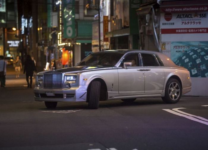 Rolls-Royce японцы все видят по-своему.