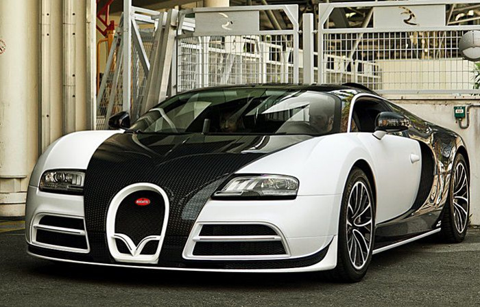 Машина Limited Edition Bugatti Veyron была выпущена ограниченным тиражом.
