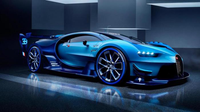 Популярный Bugatti Chiron бегает резво.