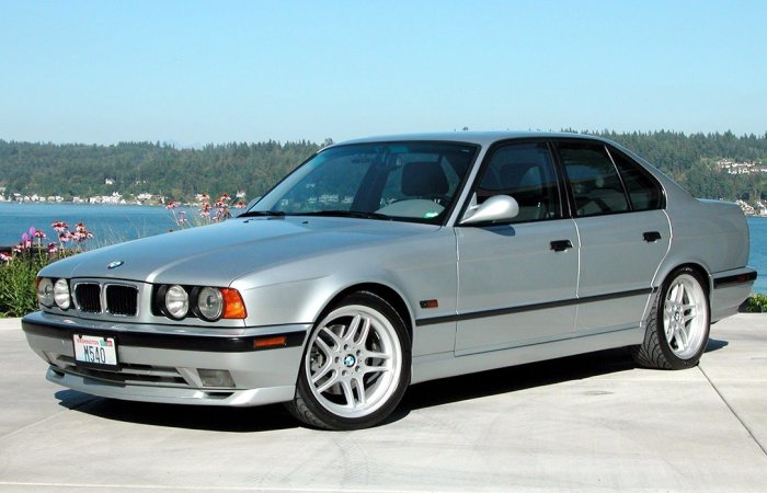 BMW 5-Series - автомобиль-мечта, который может стать разочарованием. | Фото: autoiwc.ru.