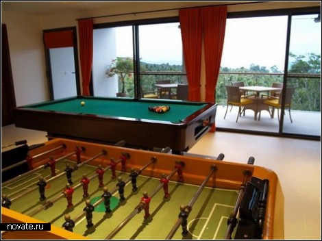 ����� �
����������