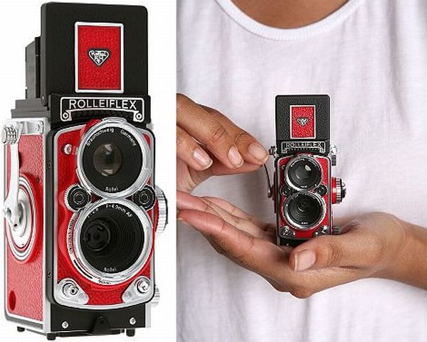 Ретро-камера Rolleiflex Mini Digital