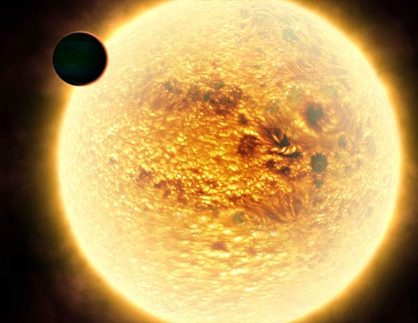 WASP-12b. Самая горячая планета.
