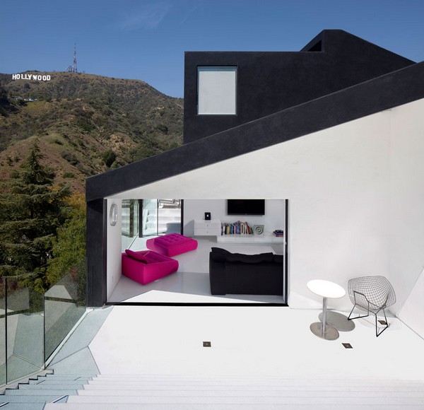 Nakahouse - реконструированная вилоа в Hollywood Hills (США) от XTEN Architecture