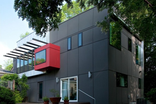 Schonberg Residence – креативное жилое пространство над гаражом традиционного дома 