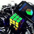 Лего-робот собрал кубик Рубика быстрее, чем человек
