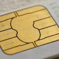 Россияне «привяжут» сим-карты к мобильному телефону