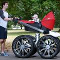Skoda сделала детскую коляску более мужественной