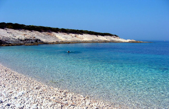 Пляж Били Бочи, остров Происд (Корчула) -  Хорватия