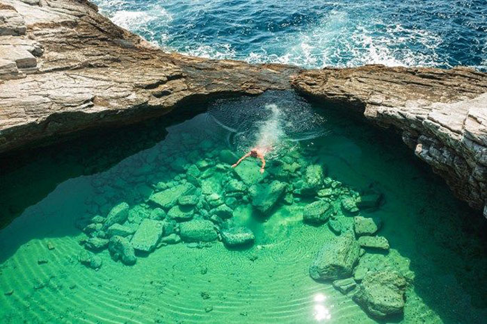 Остров Гиола, природный бассейн, Тасос Греция
