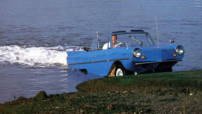 Amphicar - семейство необычных автомобилей класса люкс.