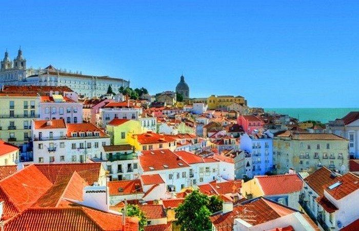 Лиссабон - один из старейших городов мира.