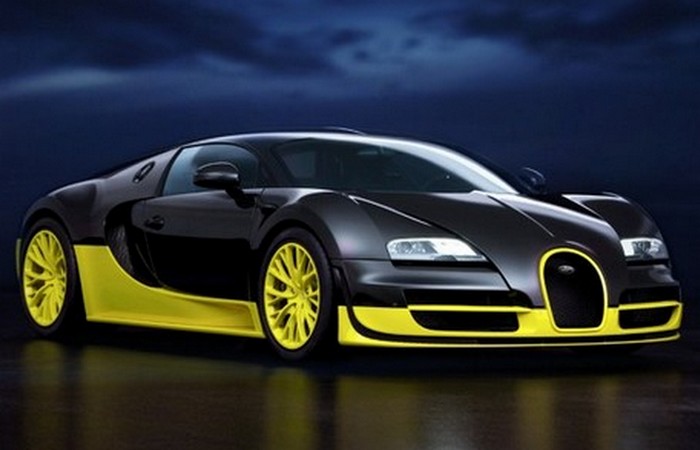 Bugatti Veyron Super Sports.