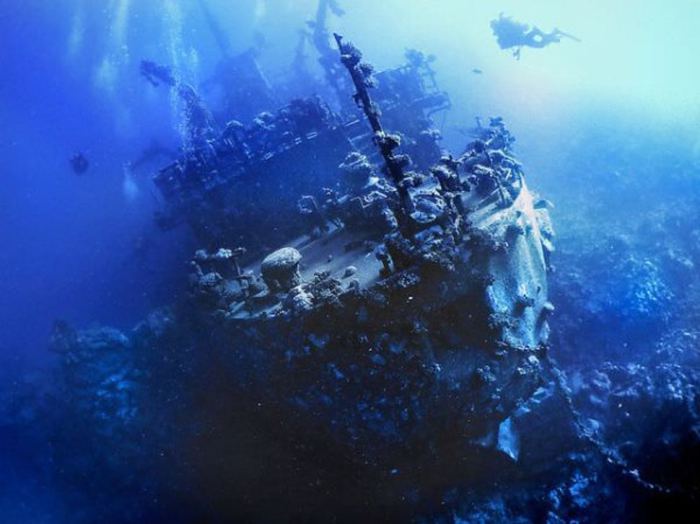 Затонувшие корабли, ставшие местами паломничества дайверов. ФОТО