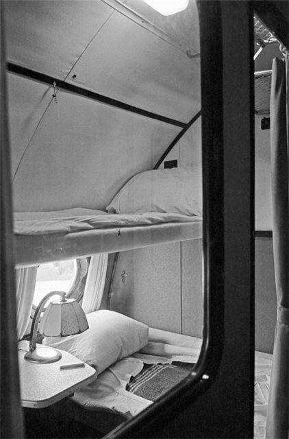 Спальное место пассажира в Ту-114.