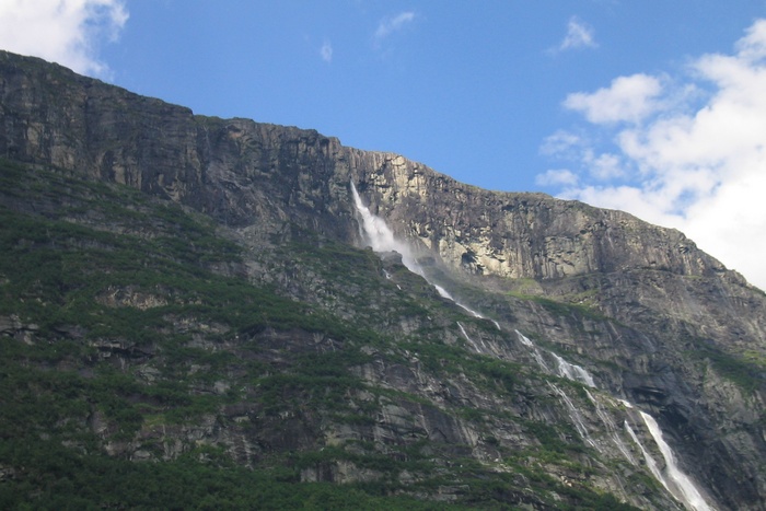 Водопад Балайфоссен.