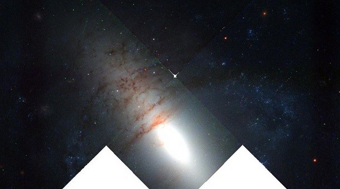 NGC 2685 - одна из редких разновидностей галактик.