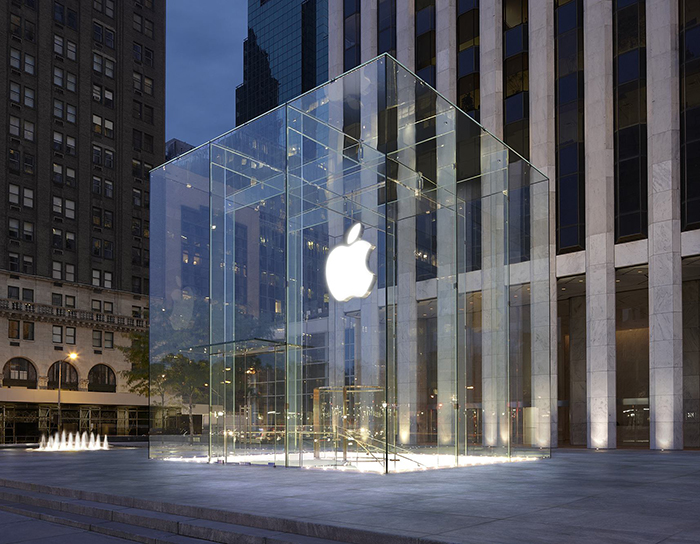 Фірмовий магазин Apple на Таймс Сквер