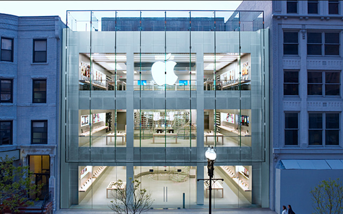 Магазин Apple на Бойлстон стрит в Бостоне