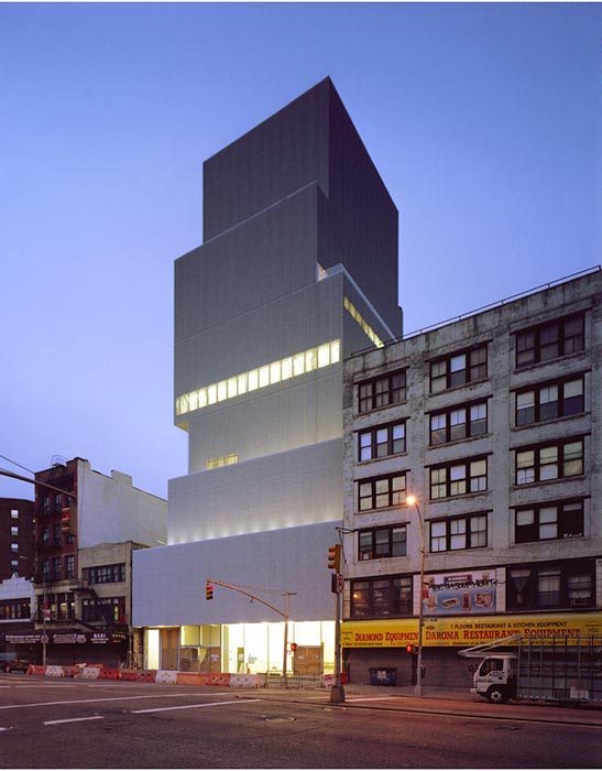 Новий музей сучасного мистецтва на Манхеттені