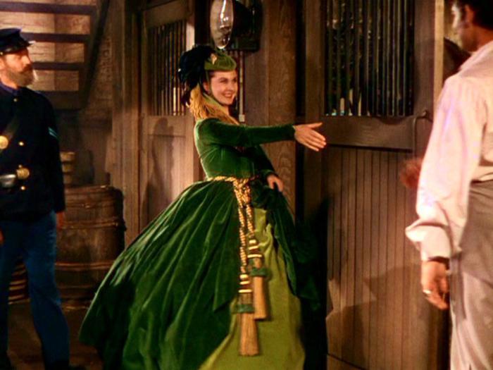 Обворожительная Вивьен Ли в роли Скарлетт О'Хара из фильма Унесенные ветром (1939 год).