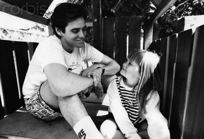Джим Керри со своей дочкой Джейн, 1991 год.