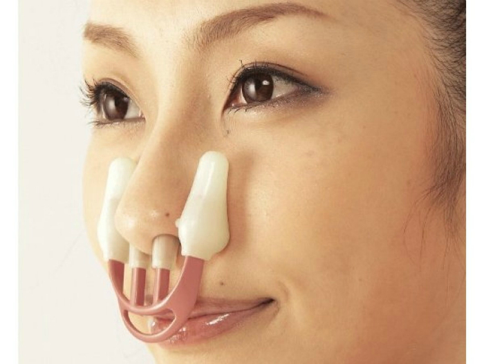 Устройство для выпрямления носа.