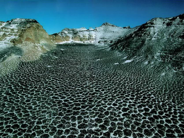 Самая сухая пустыня на Земле, где не было осадков уже два миллиона лет.