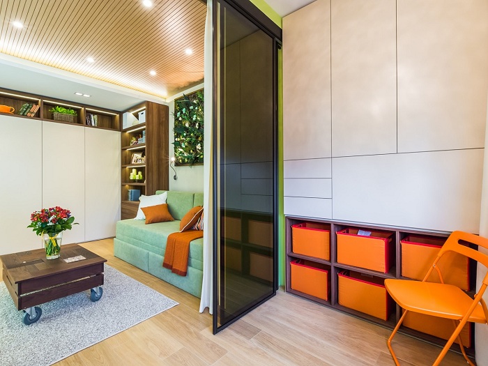Поліпшити інтер'єр можливо за допомогою правильної організації простору будинку за допомогою вдалого поділу кімнат.
