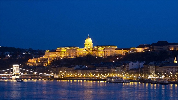 Симпатичные панорамные виды Будапешта оставят в памяти яркий отпечаток на долгие годы.