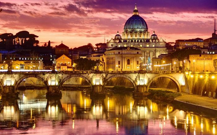 Необыкновенные ночные виды Рима останутся в памяти навсегда.