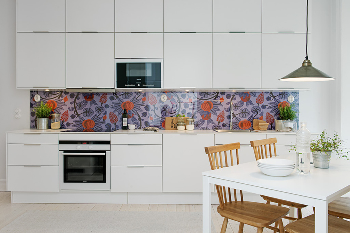 Кухонний фасад стає акцентом в інтер'єрі кухні.