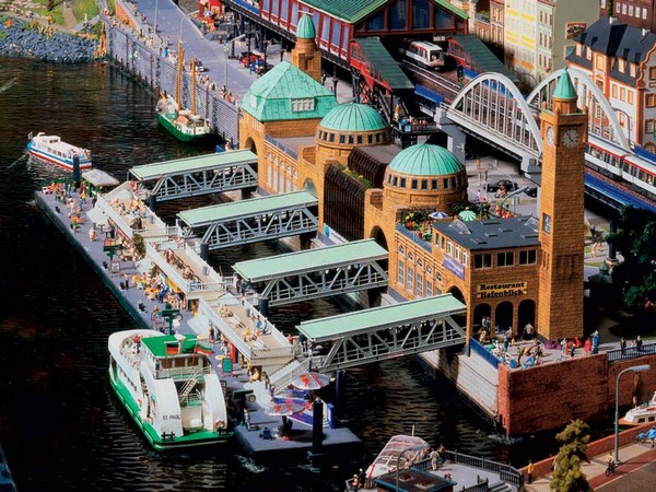 Miniatur Wunderland Hamburg – самая большая игрушечная железная дорога в мире